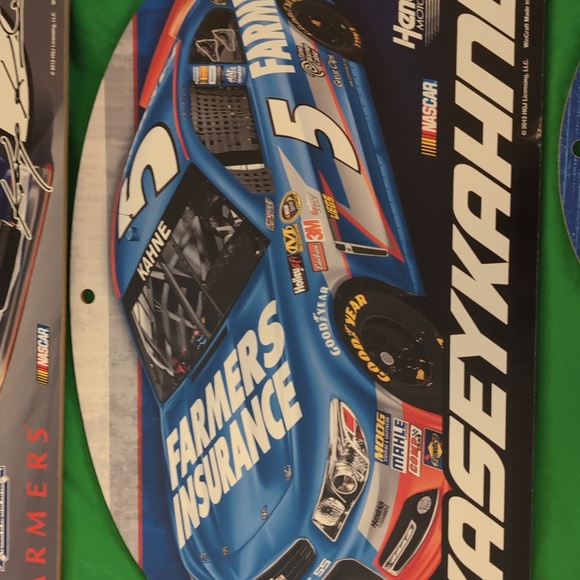 Bundle of Kasey Kahne #5 Nascar Farmer's Insurance Hendrick Collectibles - Picture 3 of 15